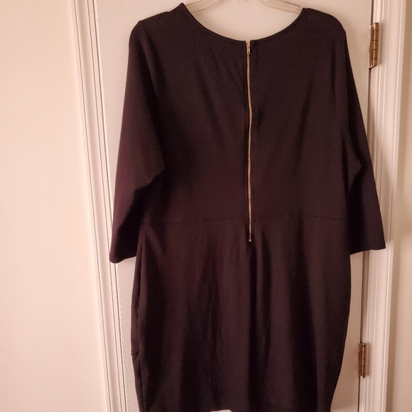 Plus Size Forever 21 3/4 Sleeve Asymmetrical Dress - Picture 2 of 3
